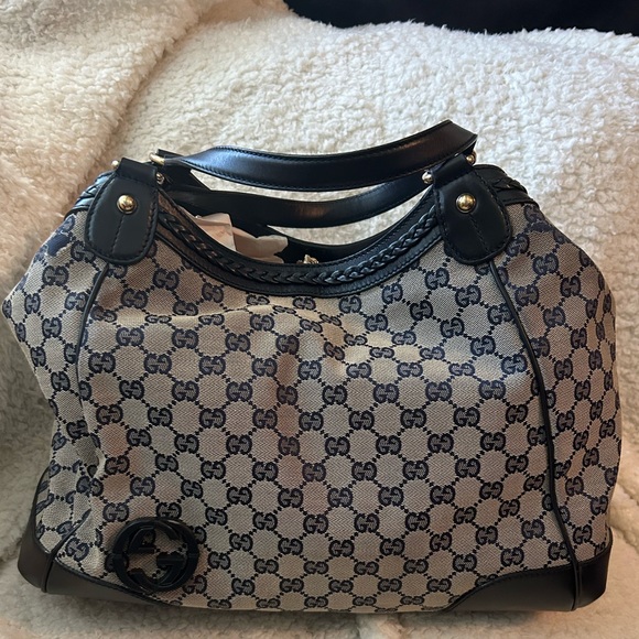 GUCCI Monogram Medium Brick Lane Tote Navy - Picture 2 of 13